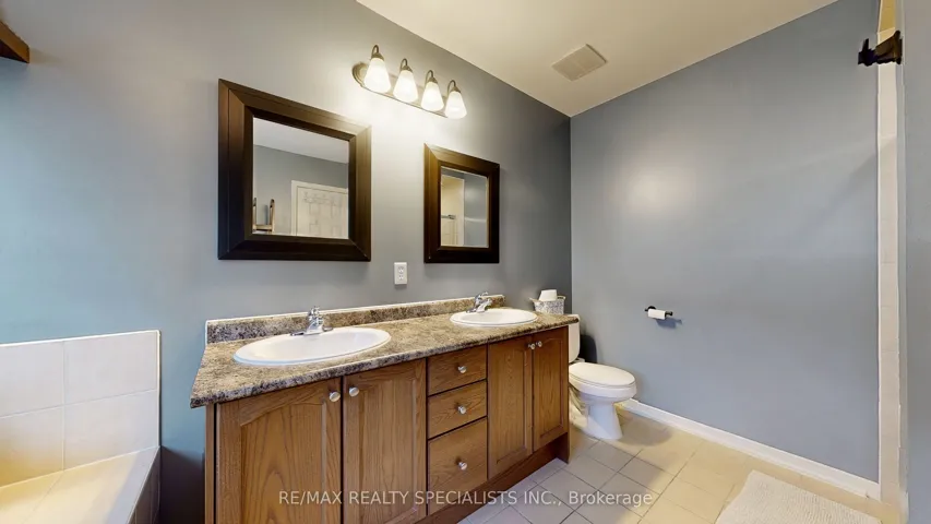 482 Grant Way, Milton, ON L9T 0S8