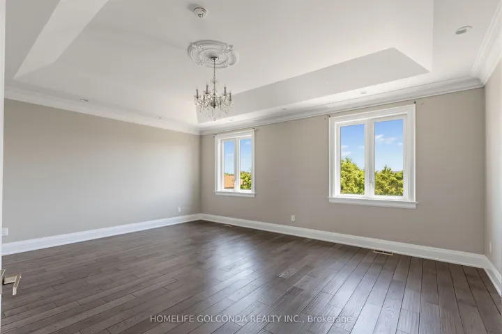 67 Mcadam Avenue, Toronto W04, ON M6A 1S6