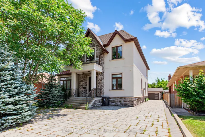 67 Mcadam Avenue, Toronto W04, ON M6A 1S6