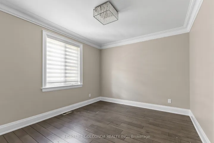 67 Mcadam Avenue, Toronto W04, ON M6A 1S6