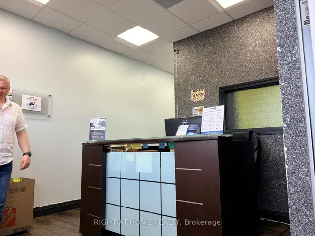 480 Chrysler Drive 39, Brampton, ON L6S 0C1
