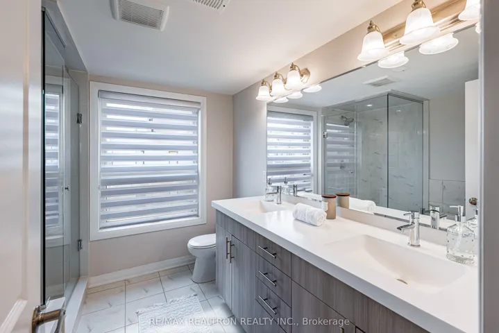 213 Downsview Park Boulevard, Toronto W05, ON M3K 0A5