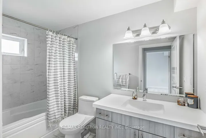 213 Downsview Park Boulevard, Toronto W05, ON M3K 0A5