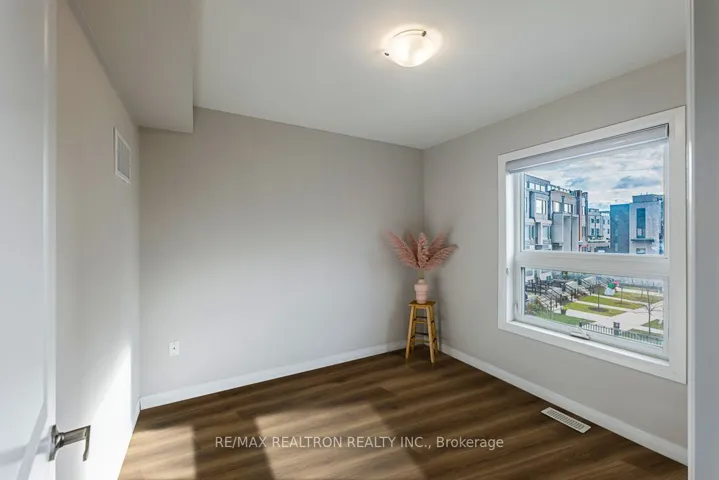 213 Downsview Park Boulevard, Toronto W05, ON M3K 0A5