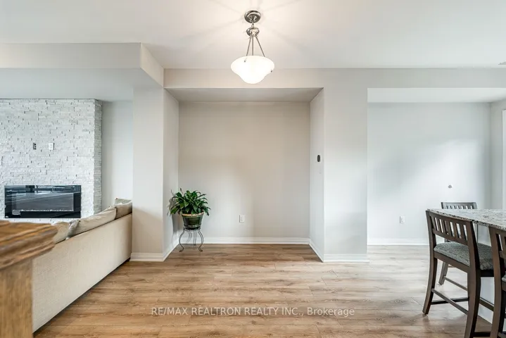 213 Downsview Park Boulevard, Toronto W05, ON M3K 0A5