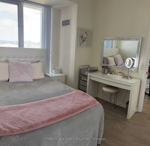 50 Thomas Riley Road N 1806, Toronto W08, ON M9B 0C5