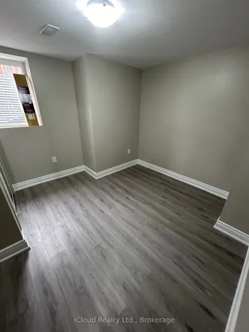 1295 Rose Way W, Milton, ON L9E 1M2