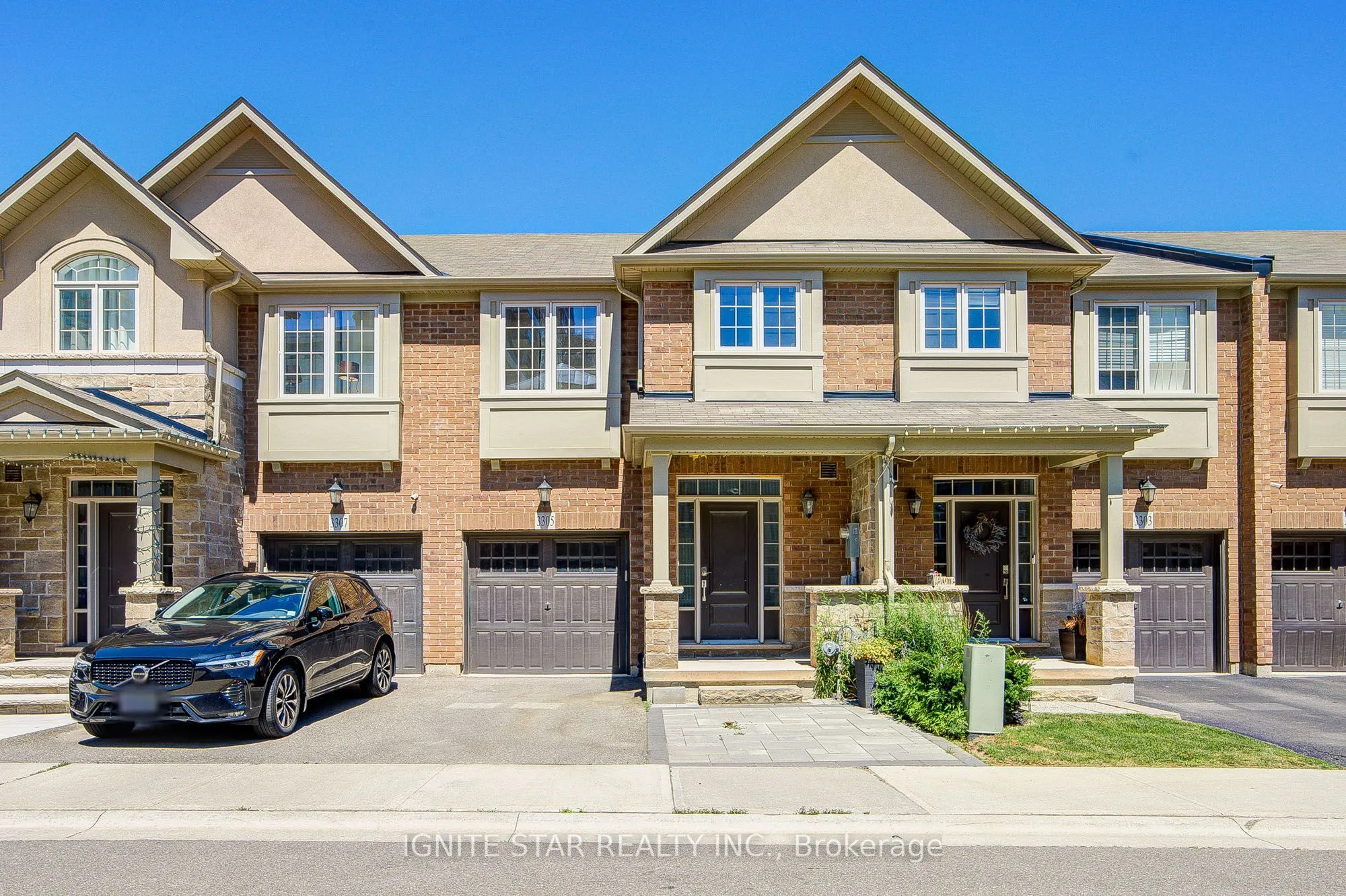 Property For Lease | W13536036