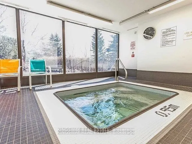 350 Webb Drive N 509, Mississauga, ON L5B 3W4
