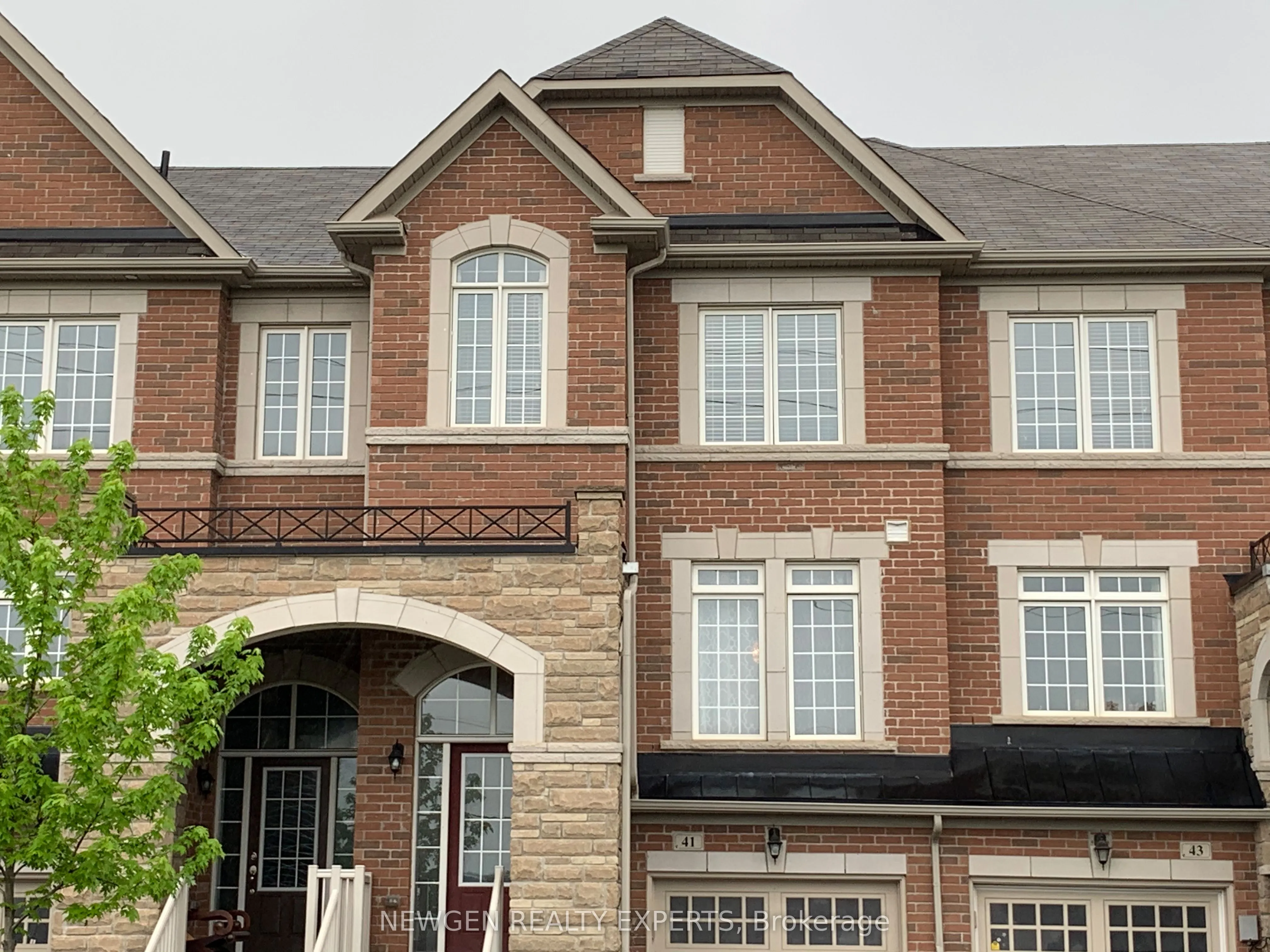 Property For Lease | W13536346