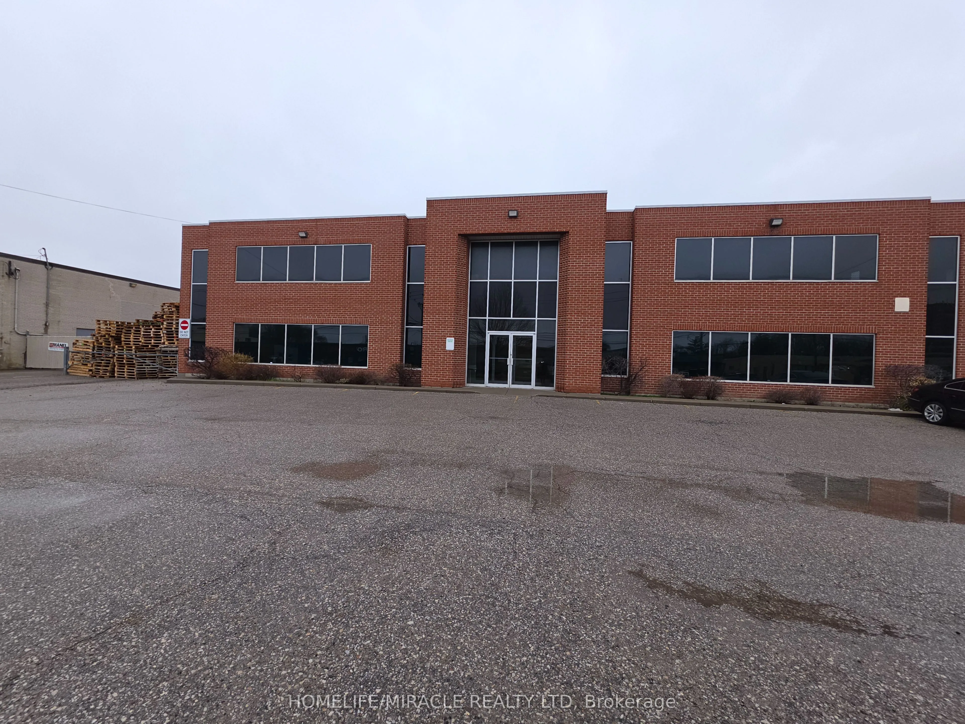 Office For Lease | W13536580