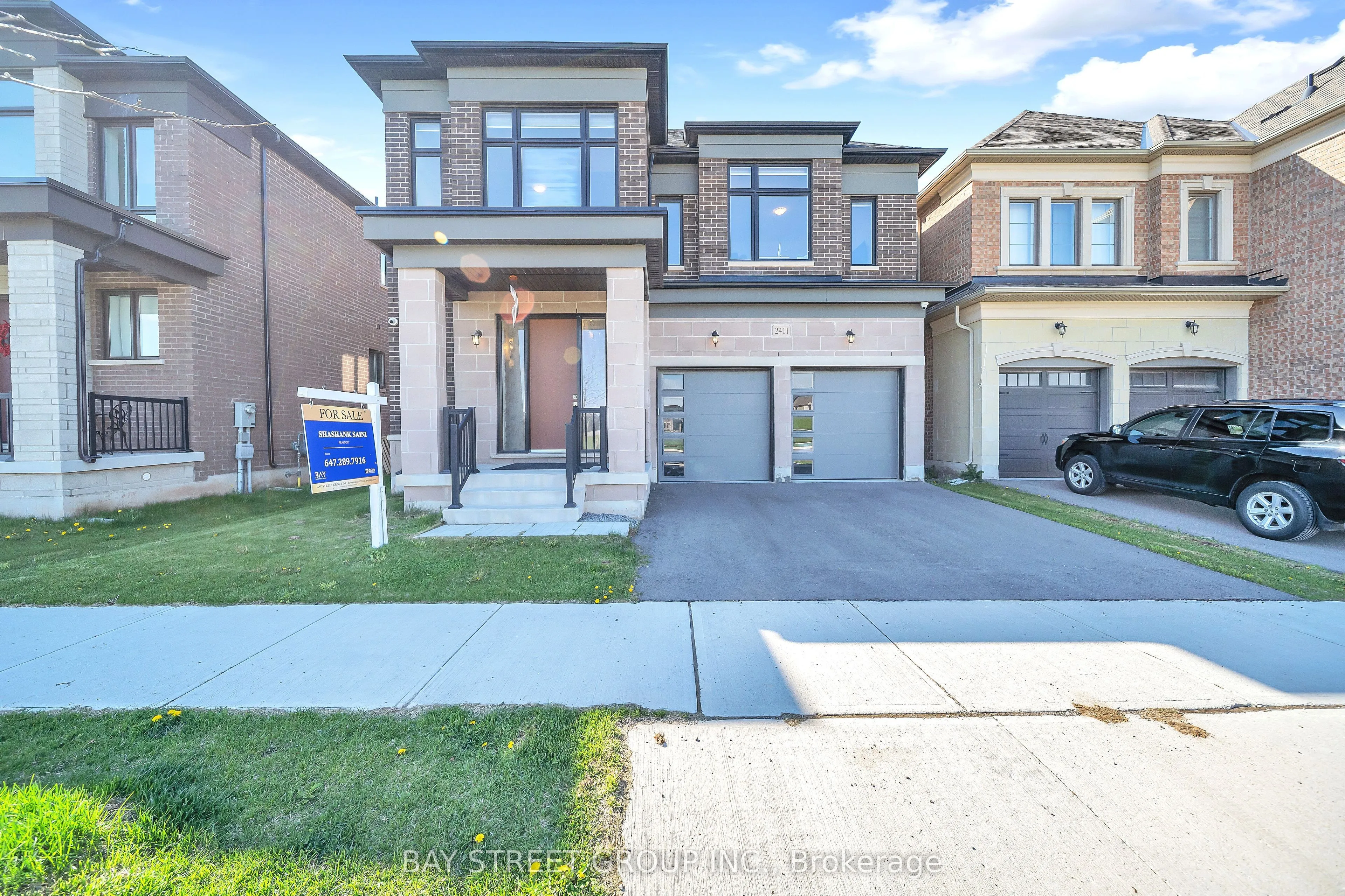 Detached Home For Sale | W13536586