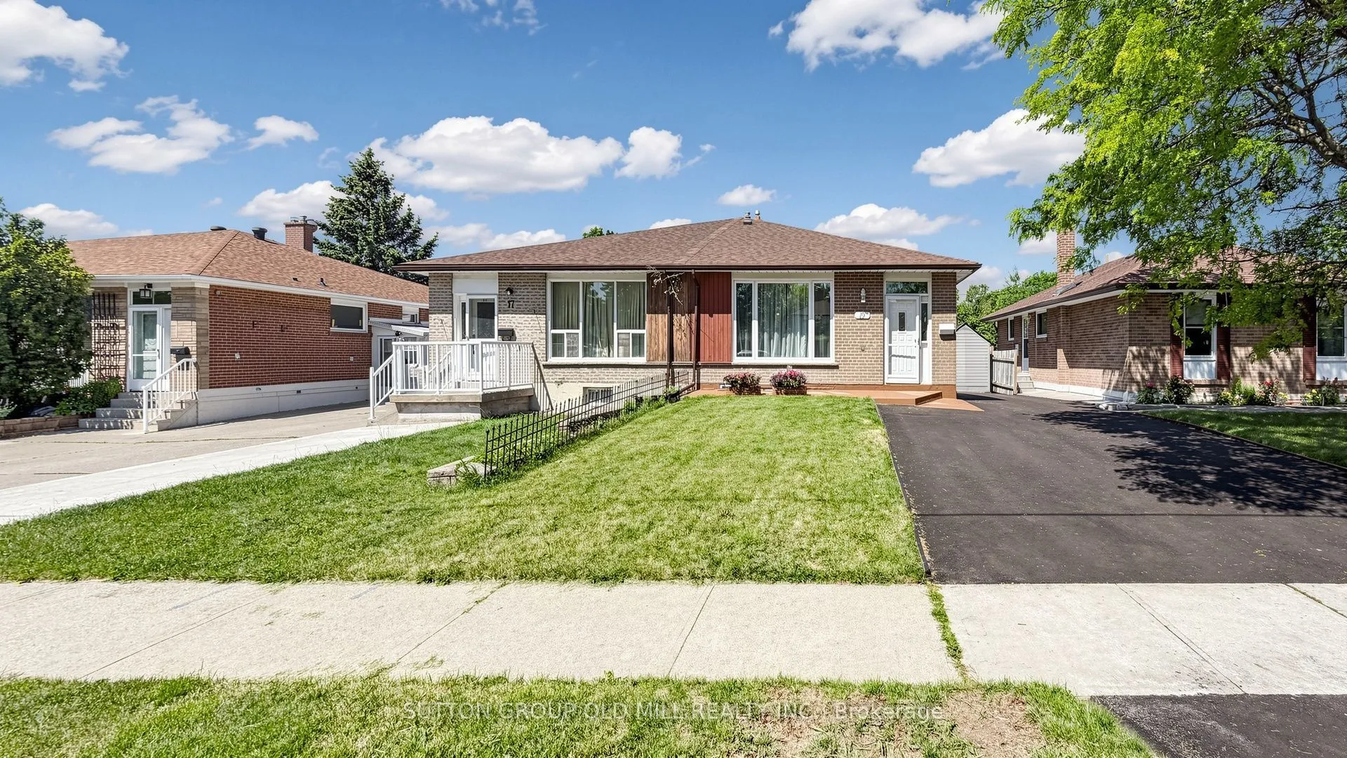 Semi-Detached Home For Sale | W13539032