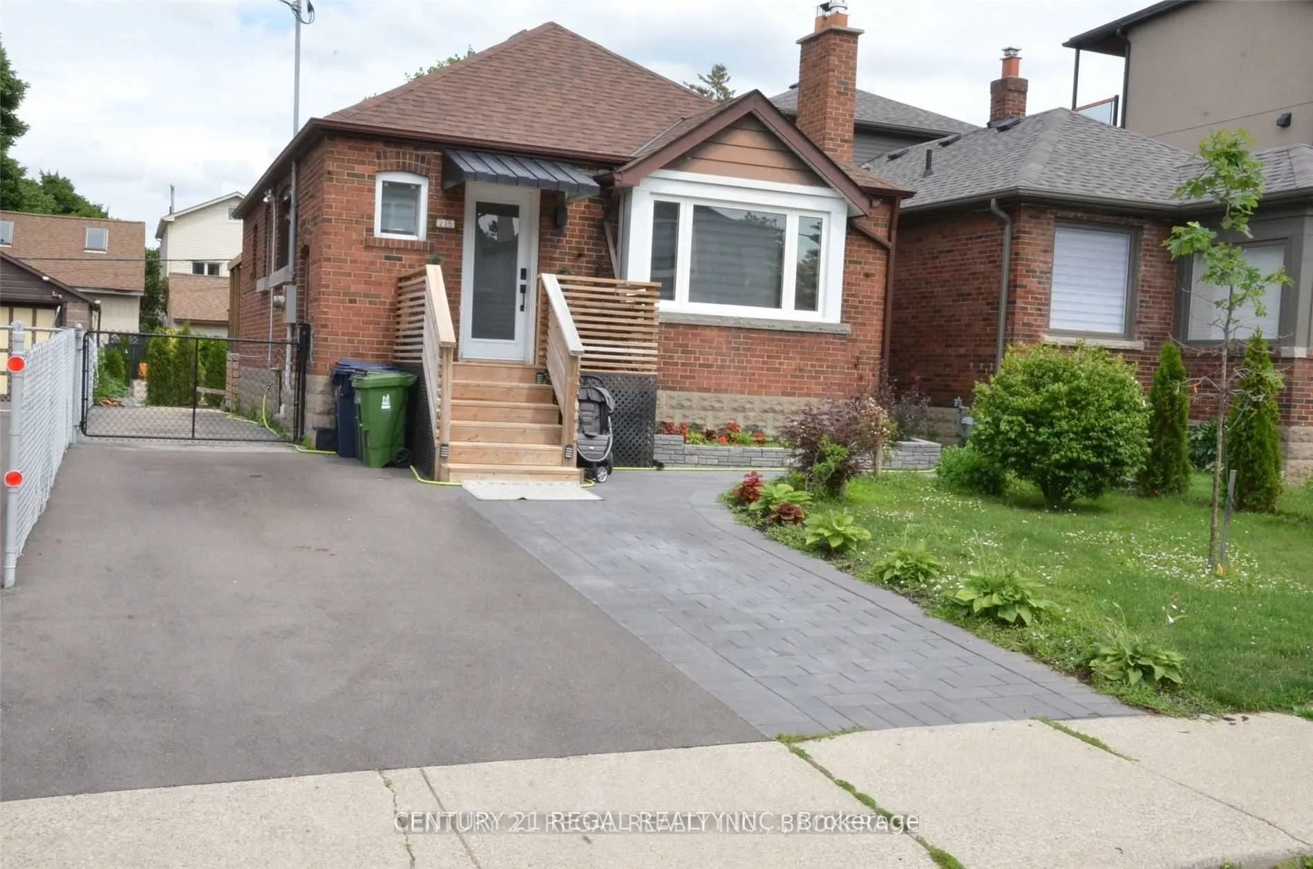 Detached Home For Sale | W13540052