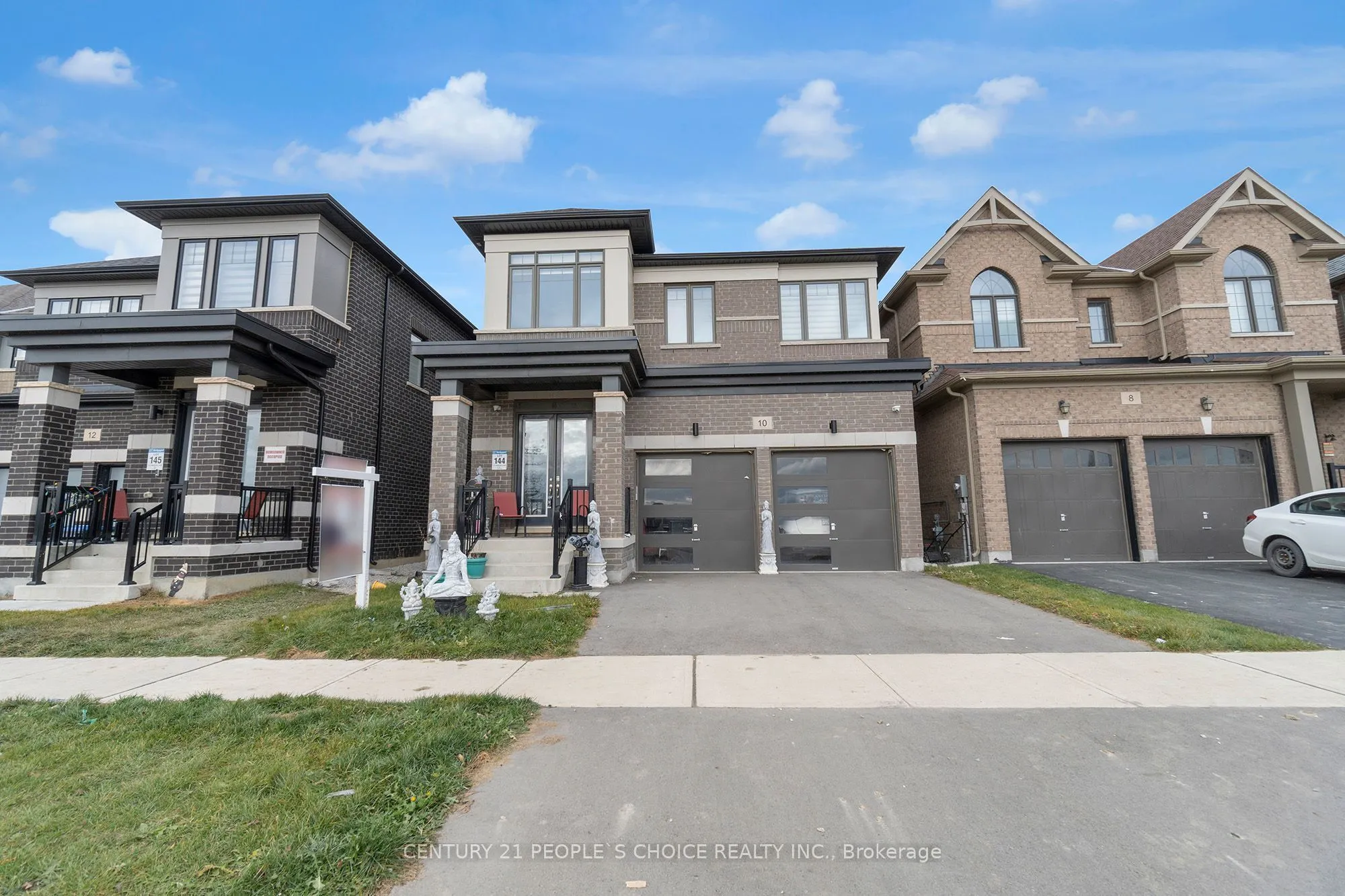 Detached Home For Sale | W13541406