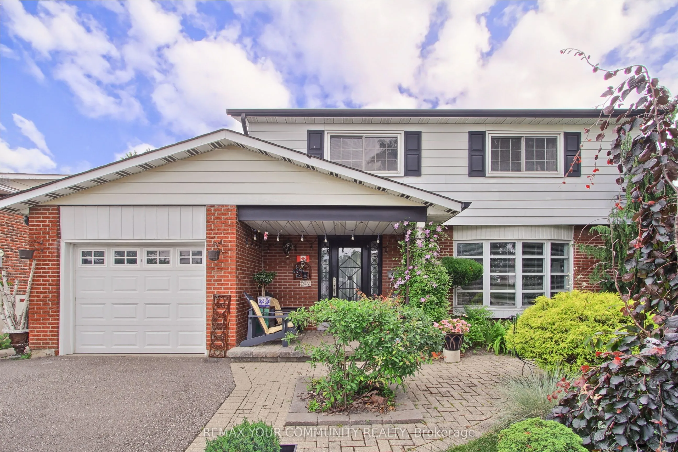 Detached Home For Sale | W13542556