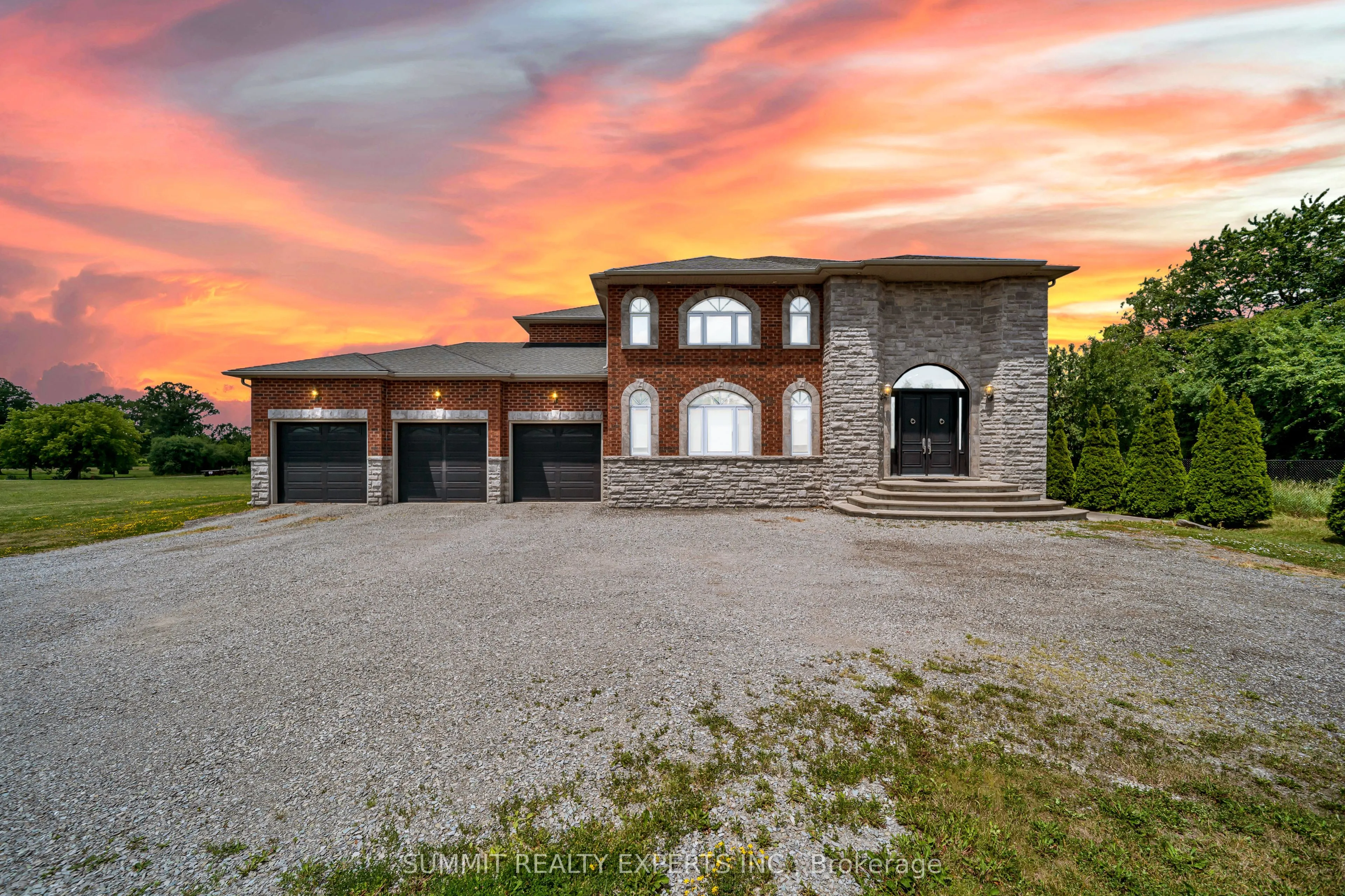 Detached Home For Sale | W13543150