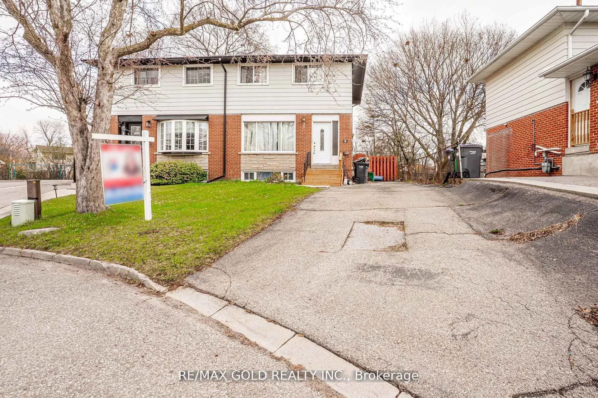 Semi-Detached Home For Sale | W13543250