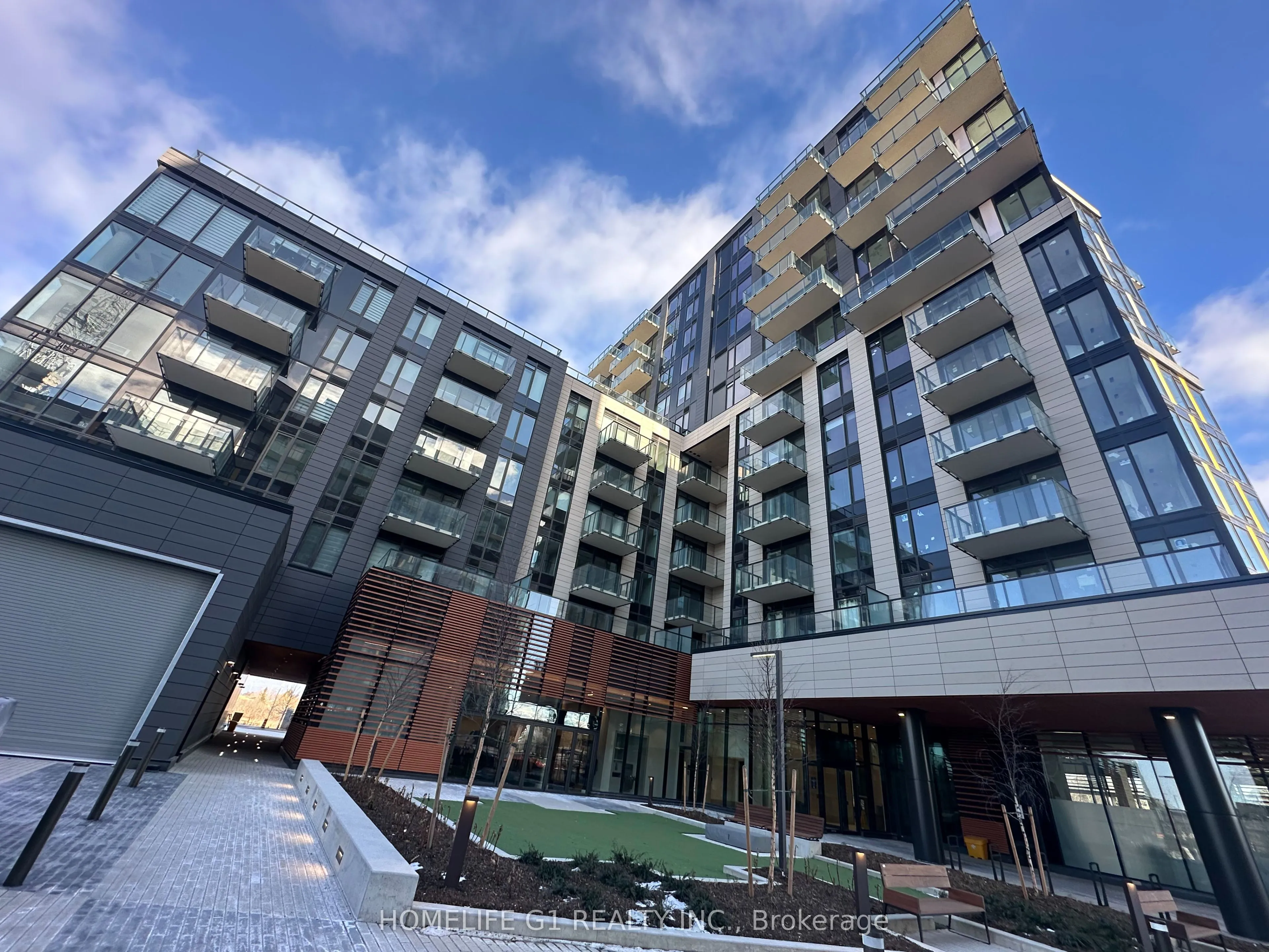 Property For Lease | W13543746