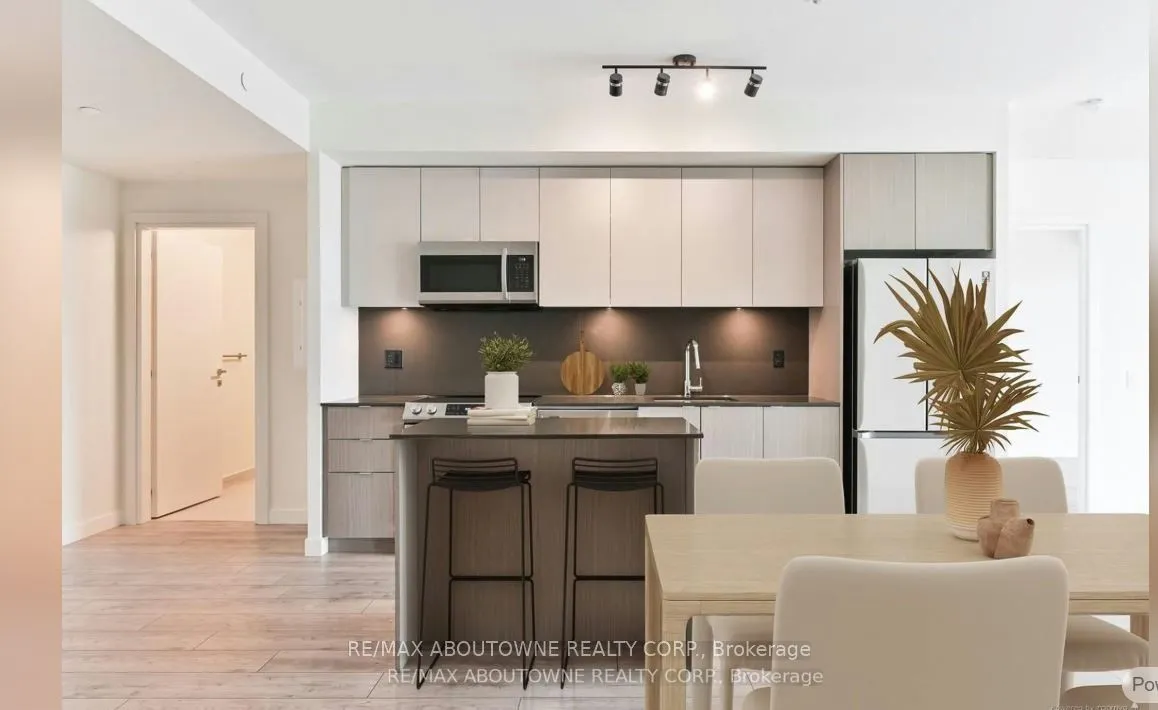 Property For Lease | W13545224