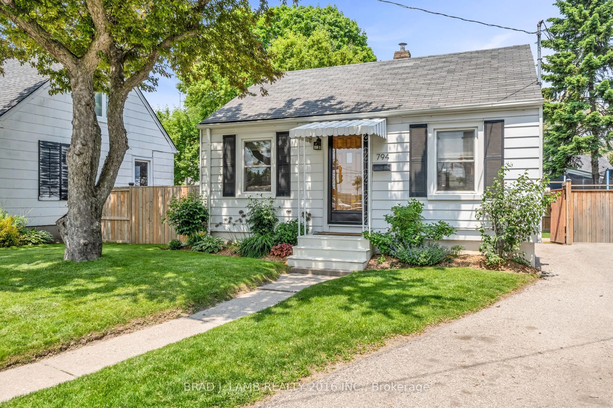 Detached Home For Sale | W13545592