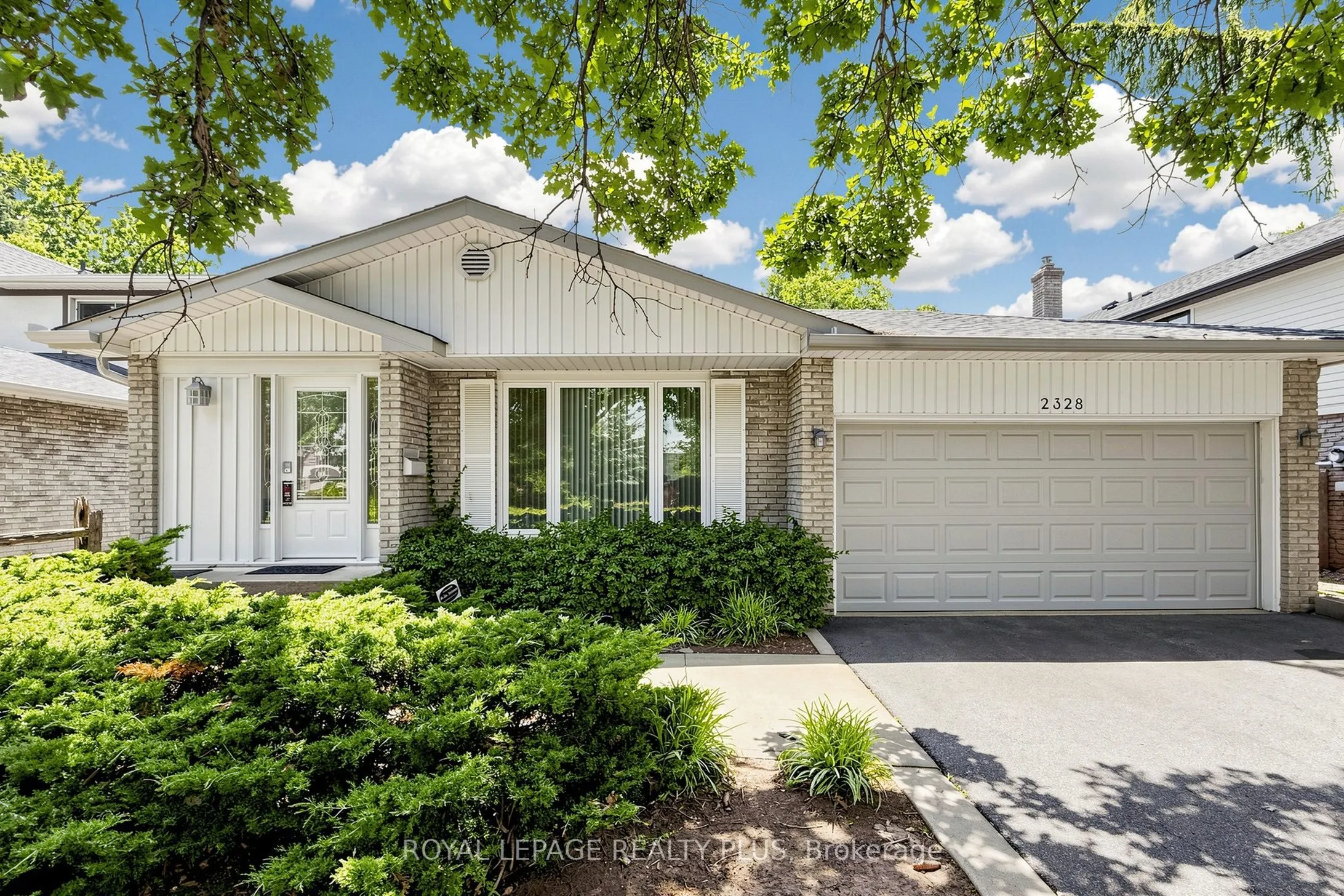 Detached Home For Lease | W13546142