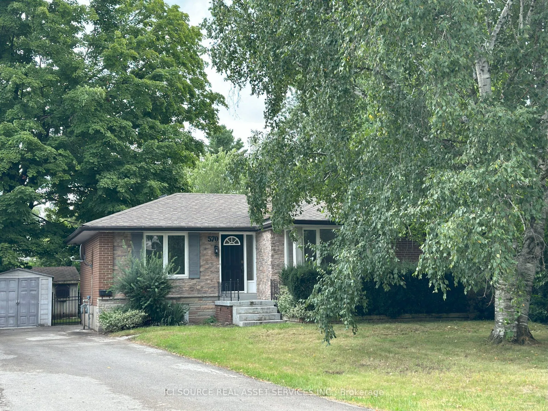 Detached Home For Lease | W13547284