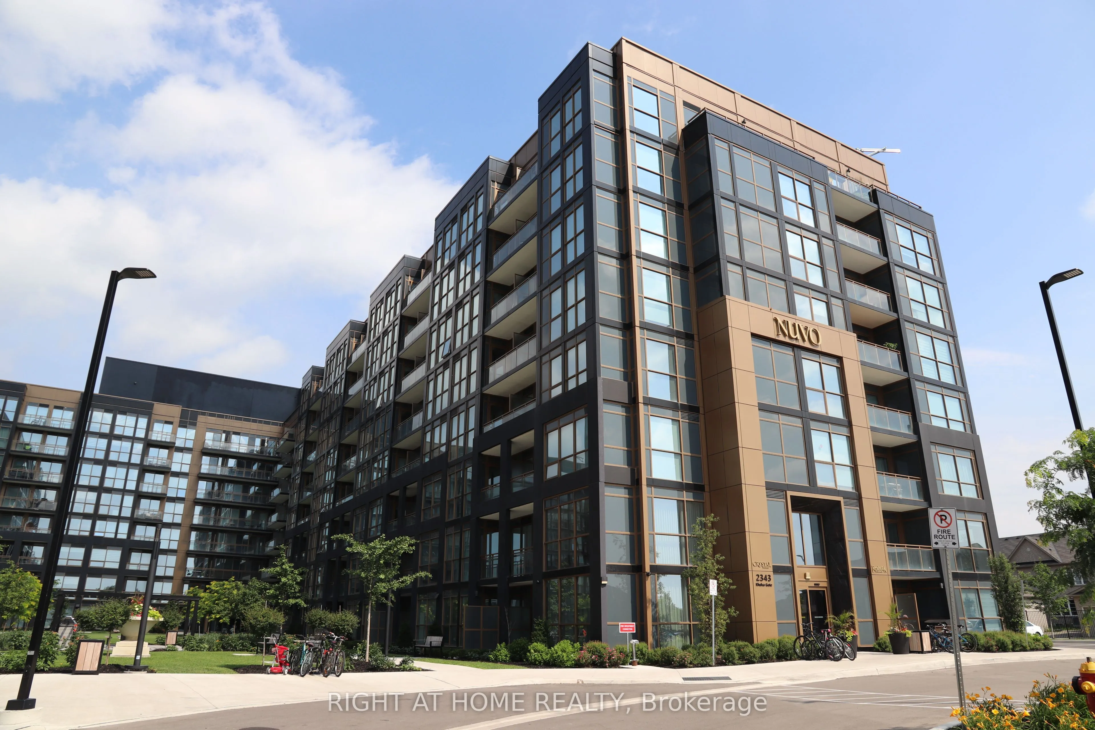 Property For Lease | W13547966