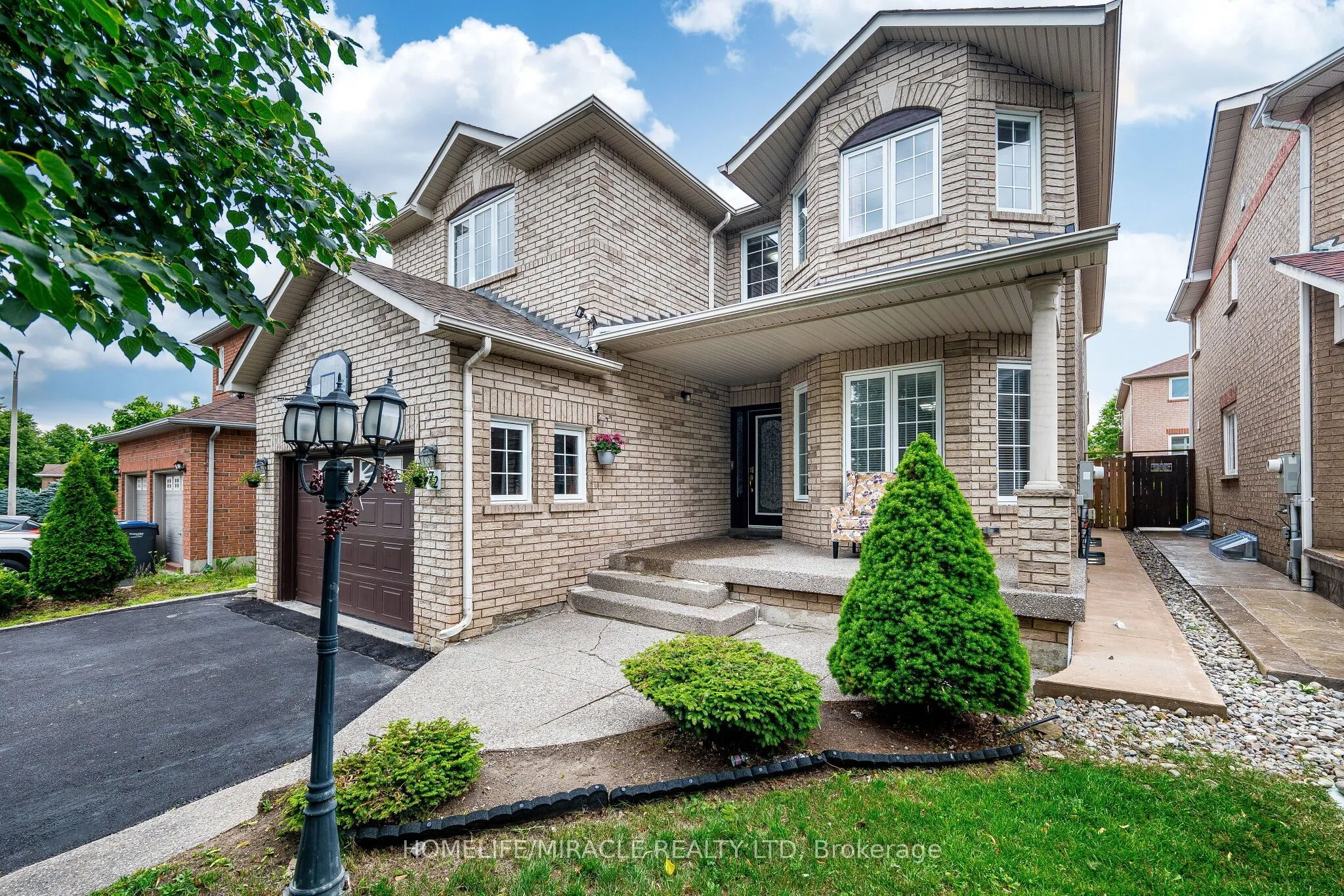 Detached Home For Sale | W13548202