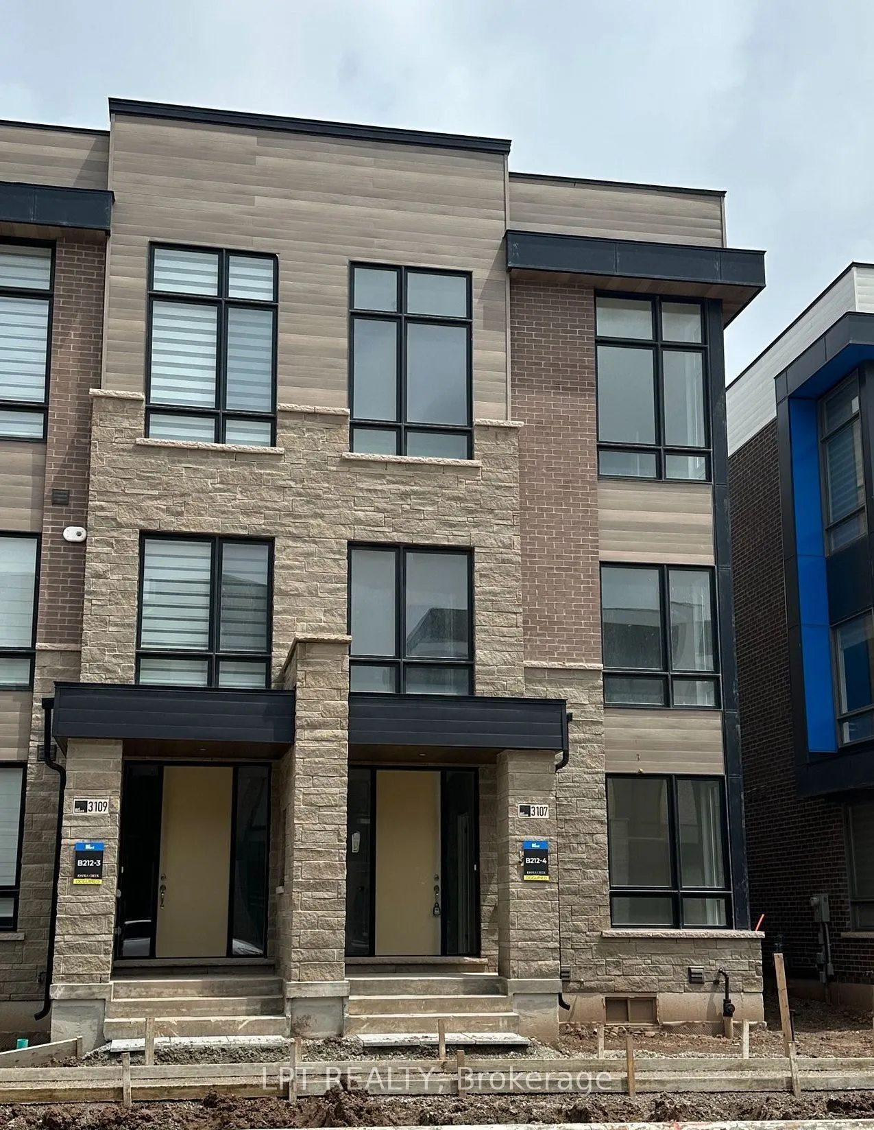Property For Lease | W13548234
