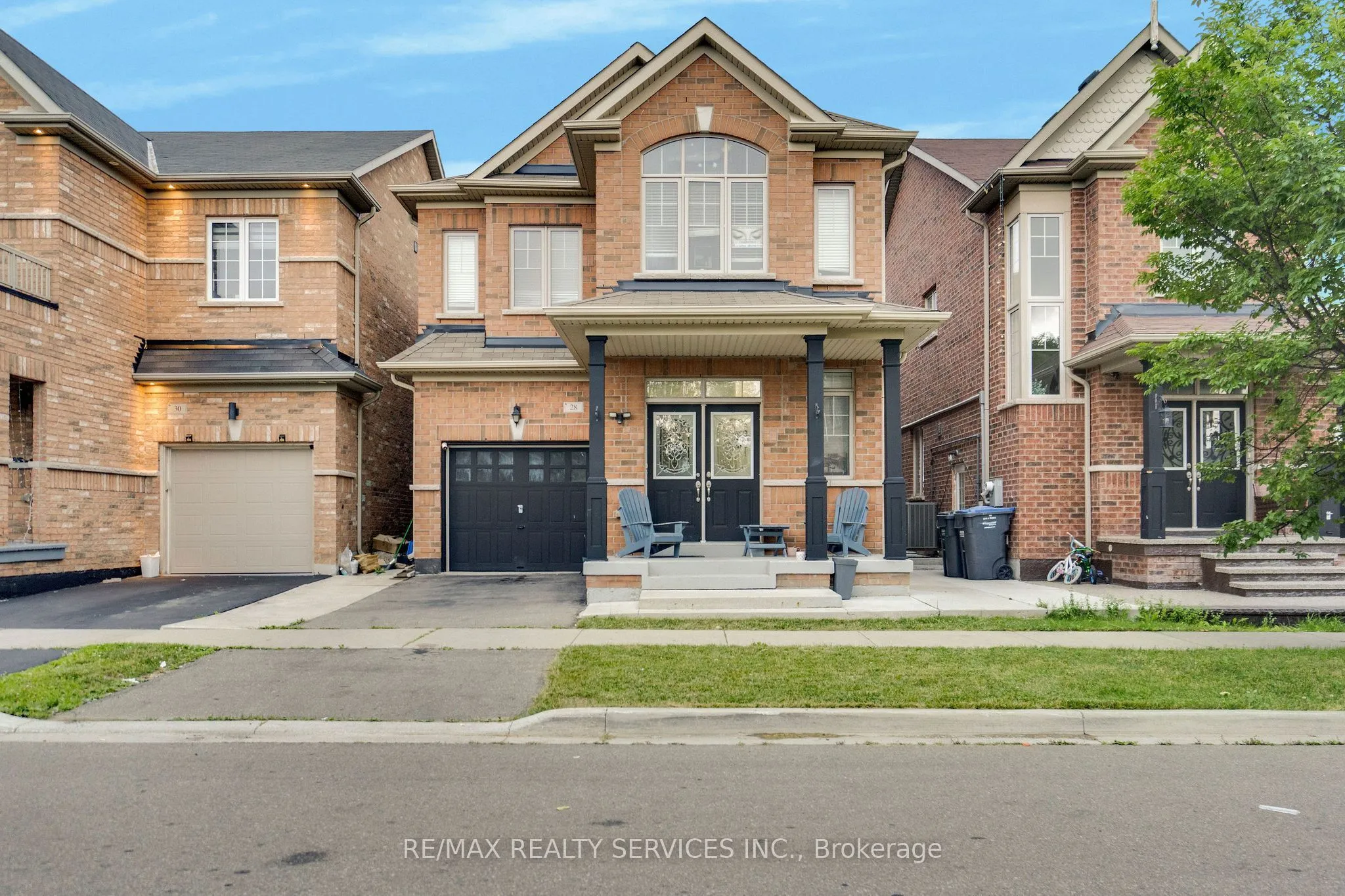 Detached Home For Lease | W13548364