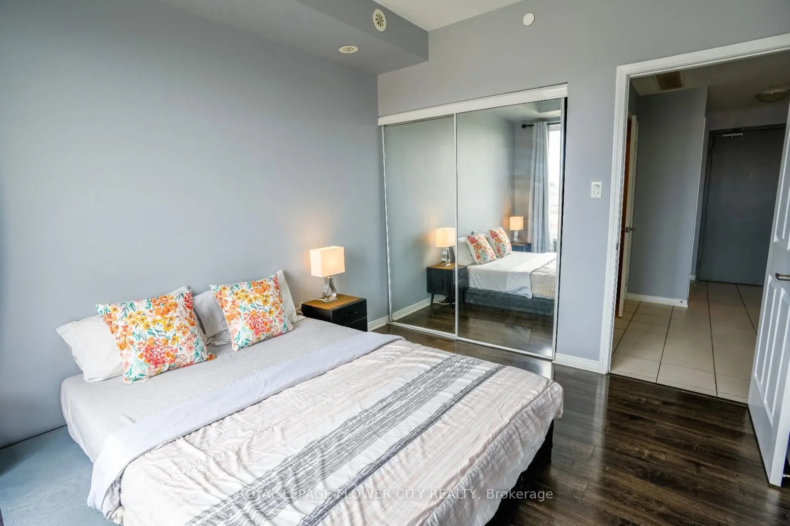 Property For Sale | W13548960