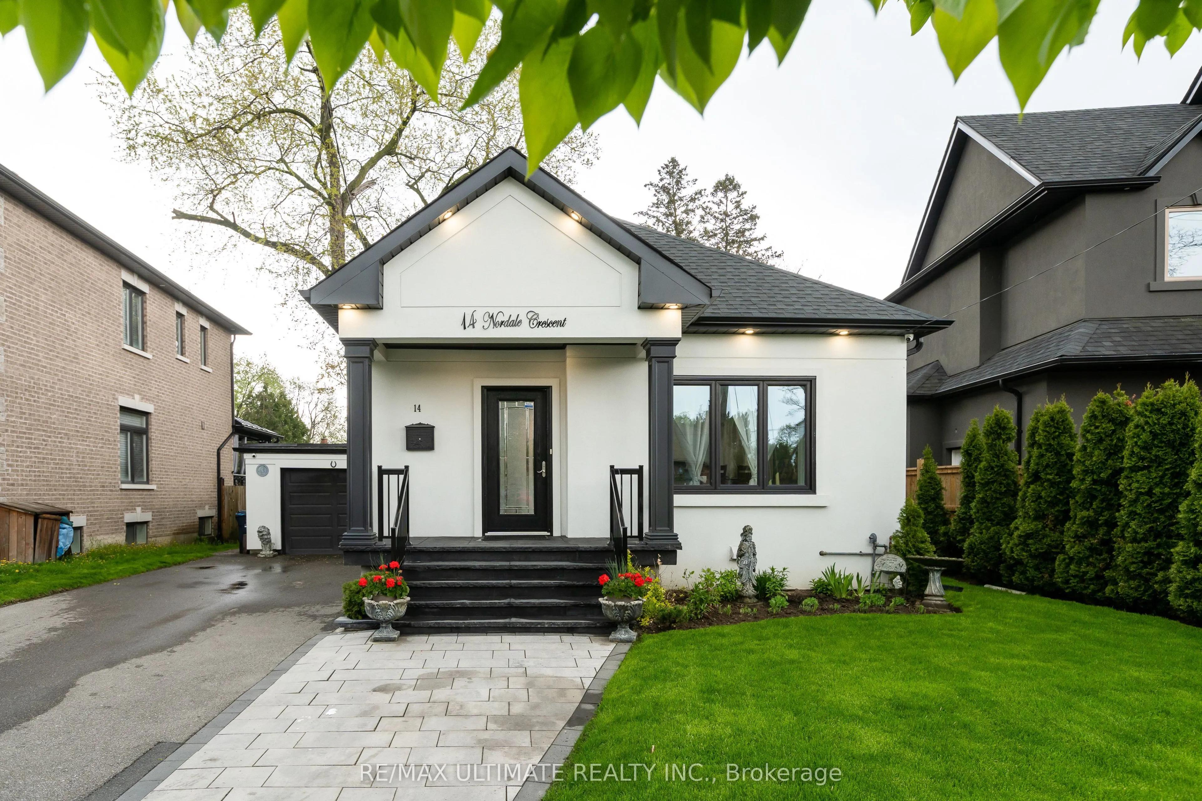Detached Home For Sale | W13550638