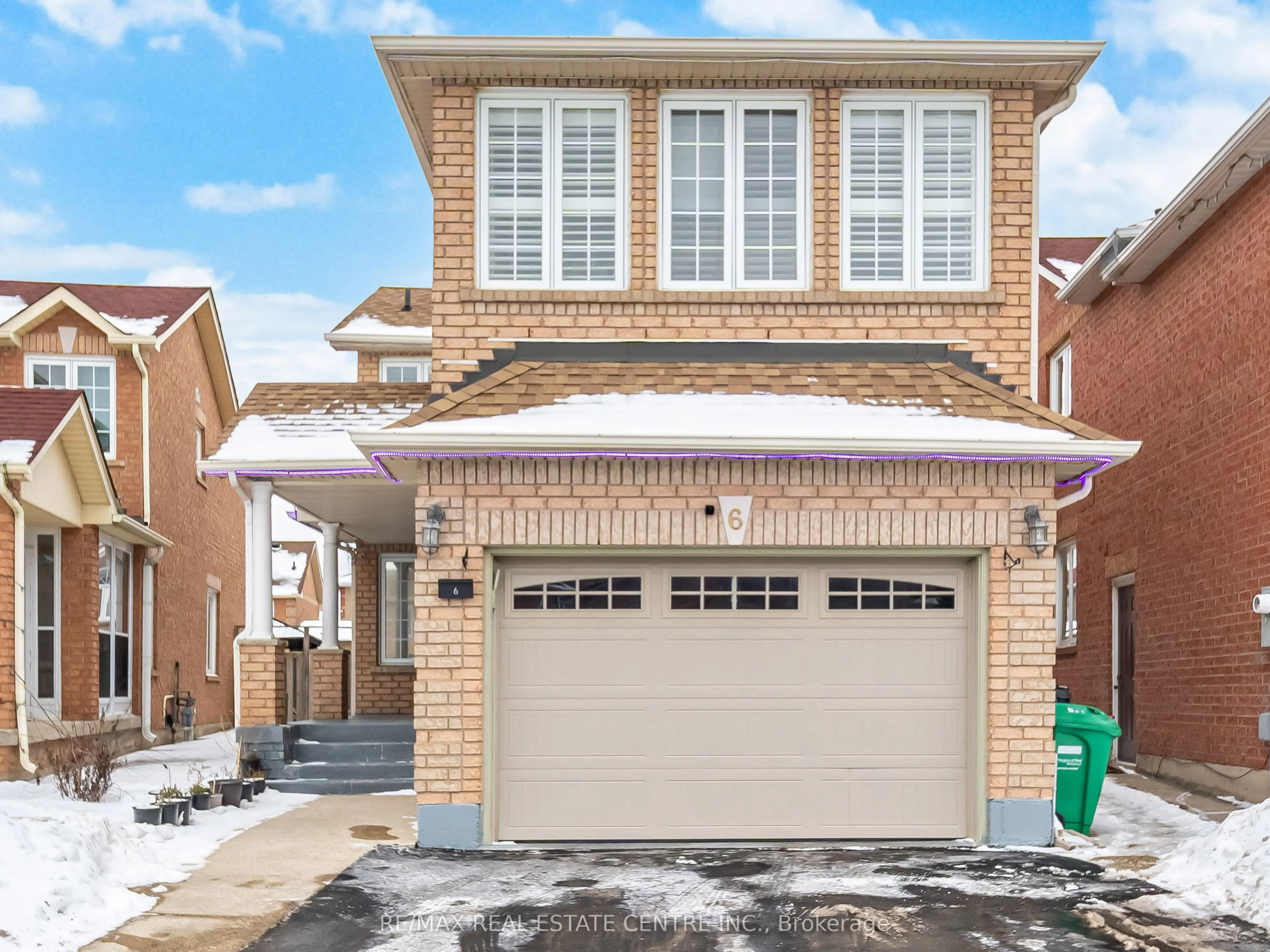 Detached Home For Sale | W13551402