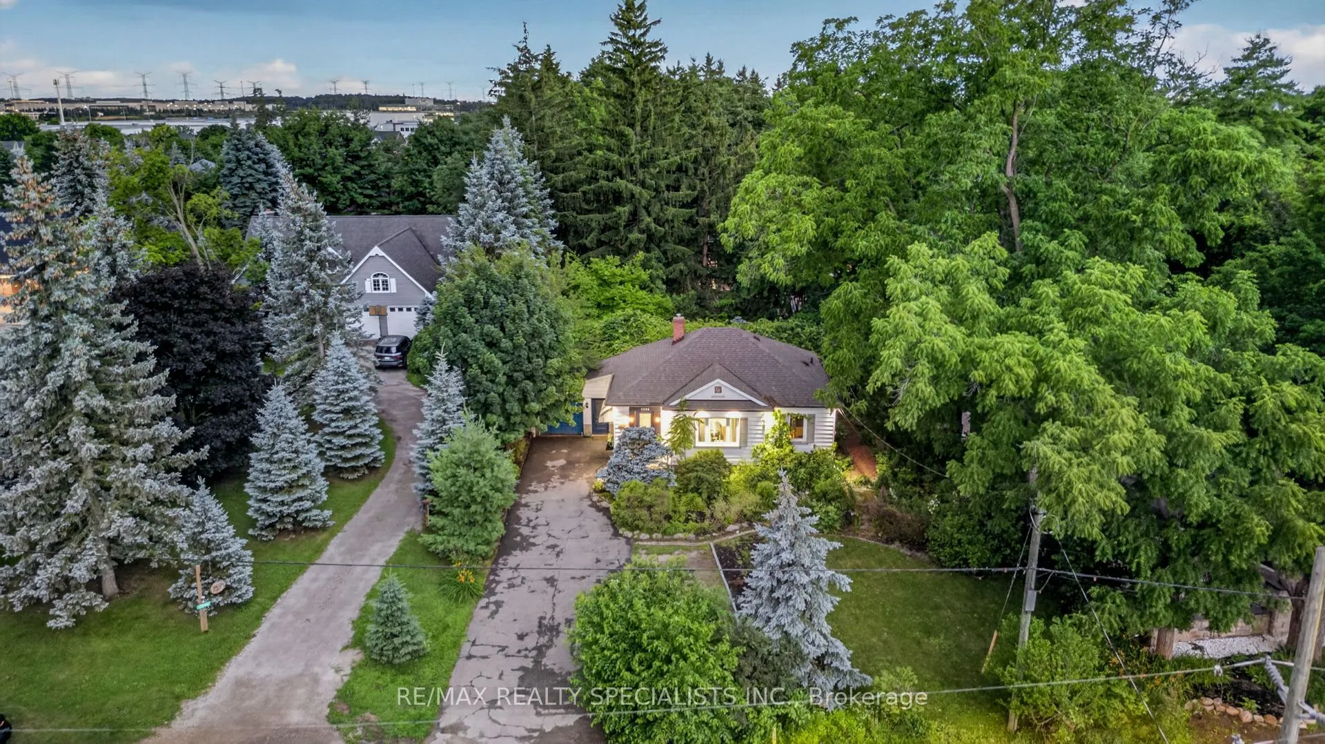 Detached Home For Sale | W13551654