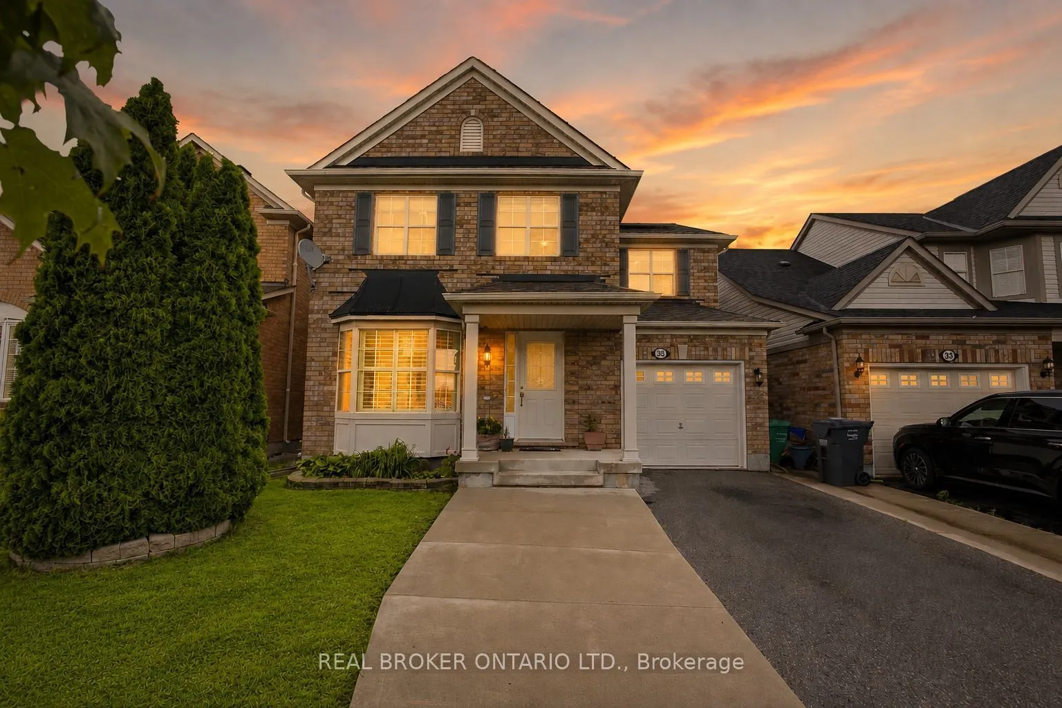 Detached Home For Sale | W13551700