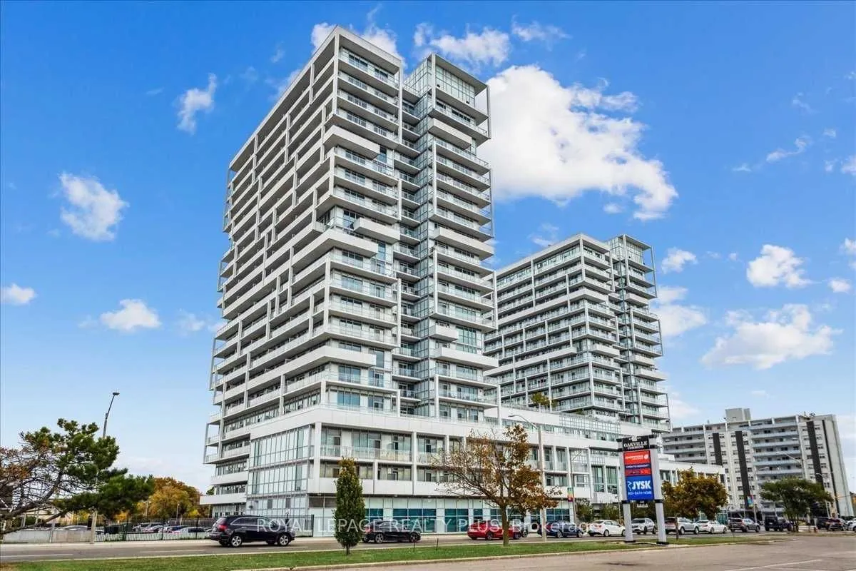 Property For Lease | W13551912