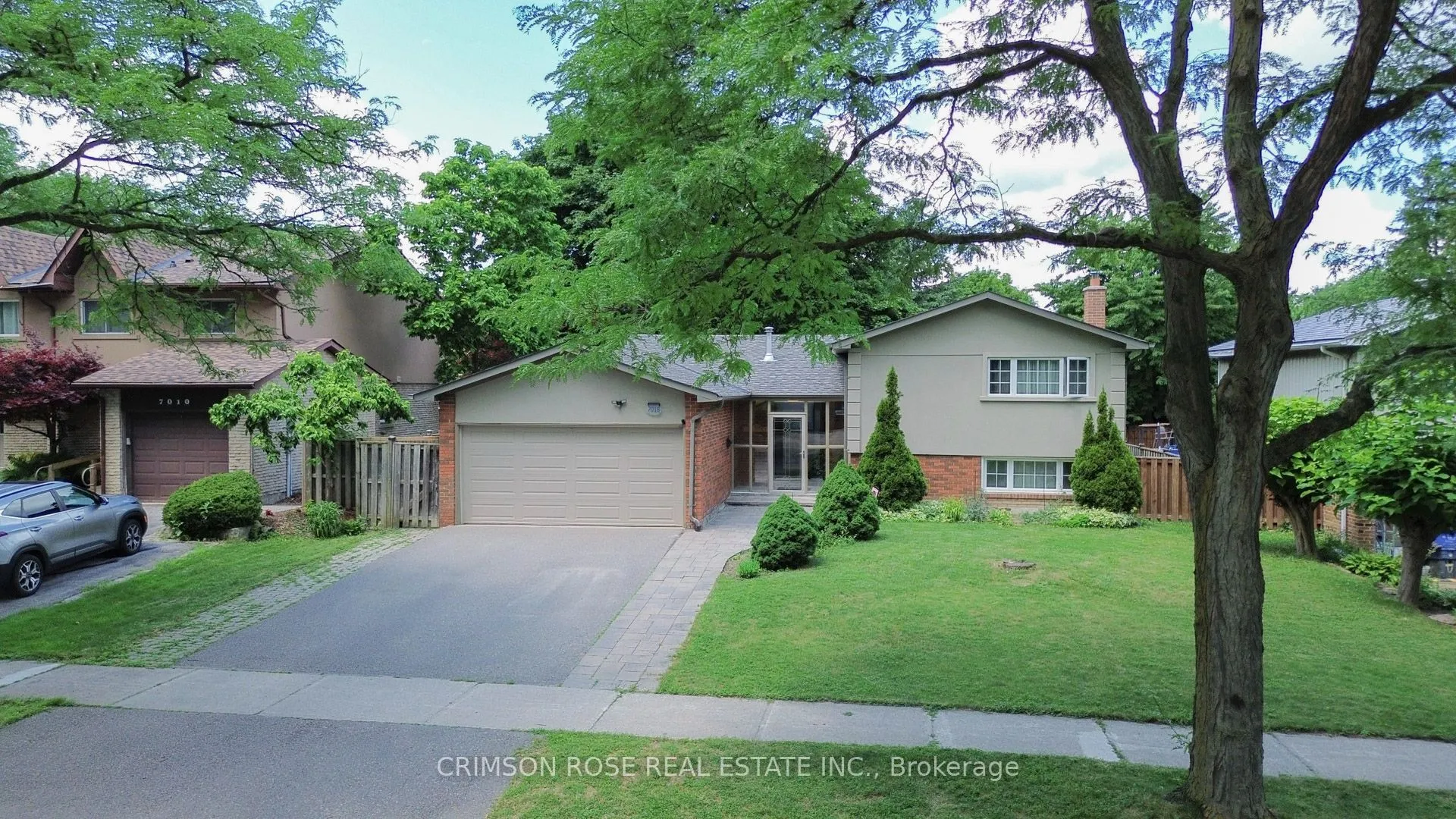 Detached Home For Sale | W13551950