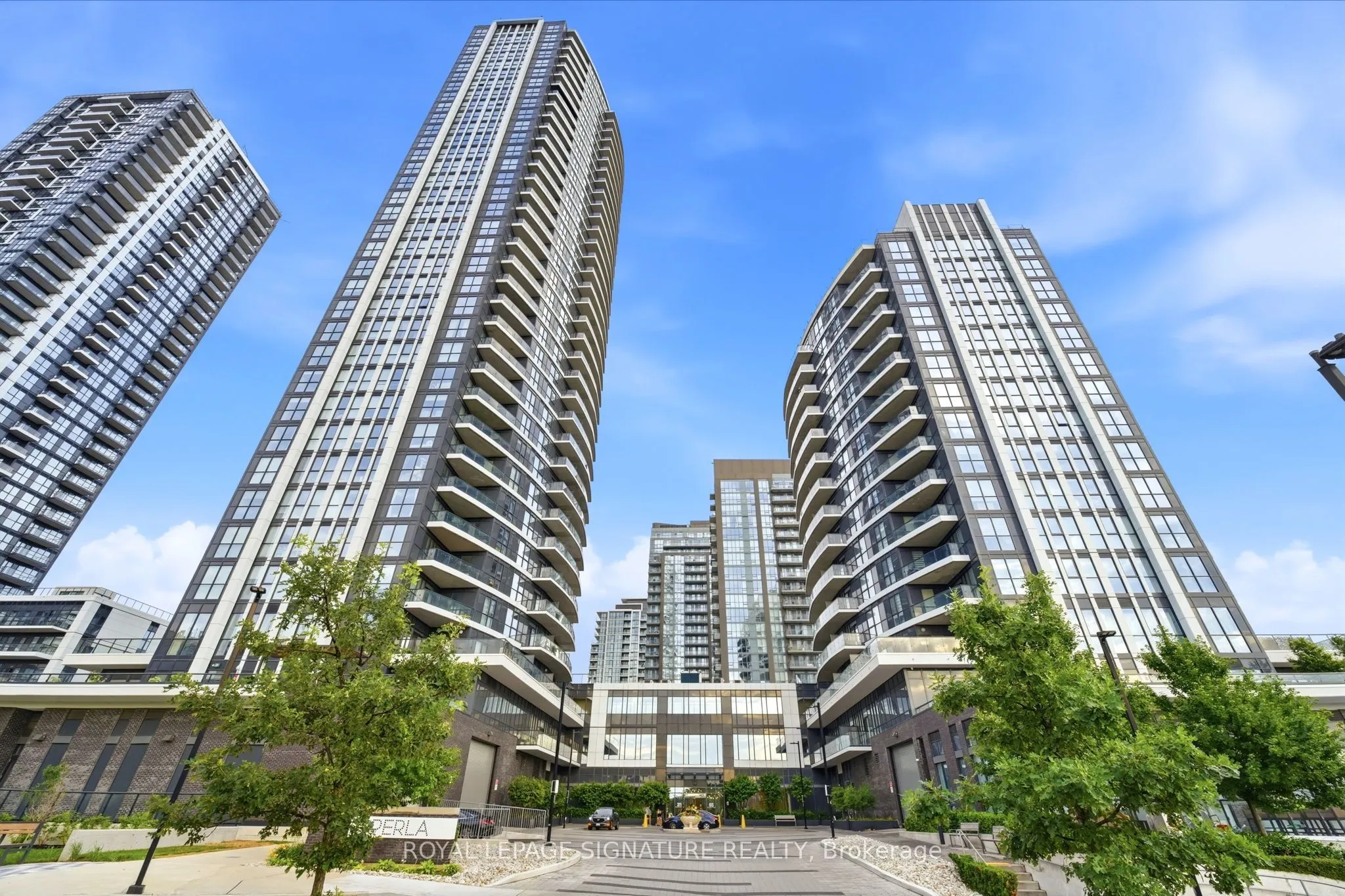 Property For Sale | W13552736
