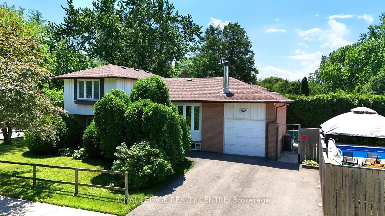 Detached Home For Sale | W13552826