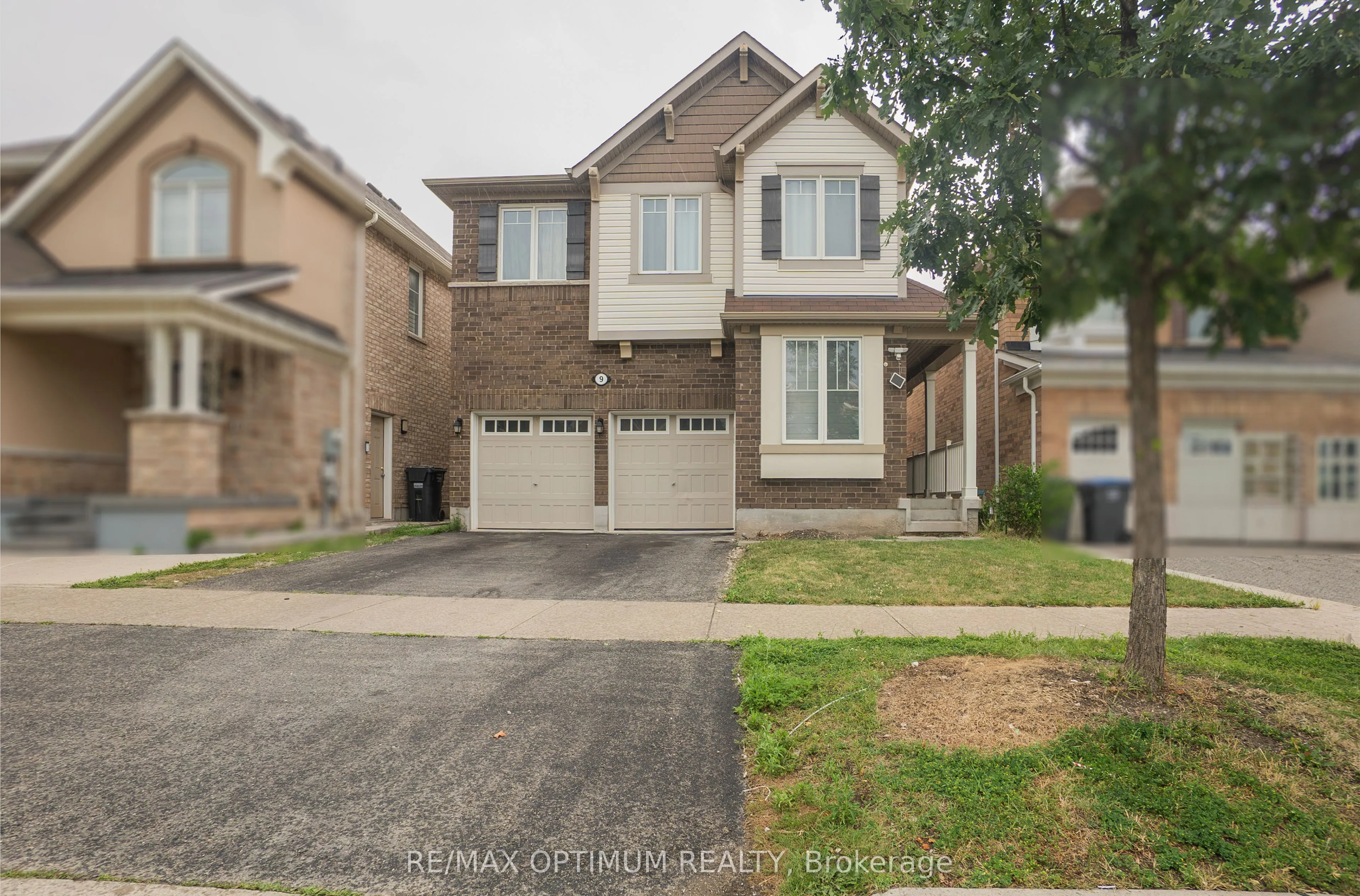 Detached Home For Lease | W13552898