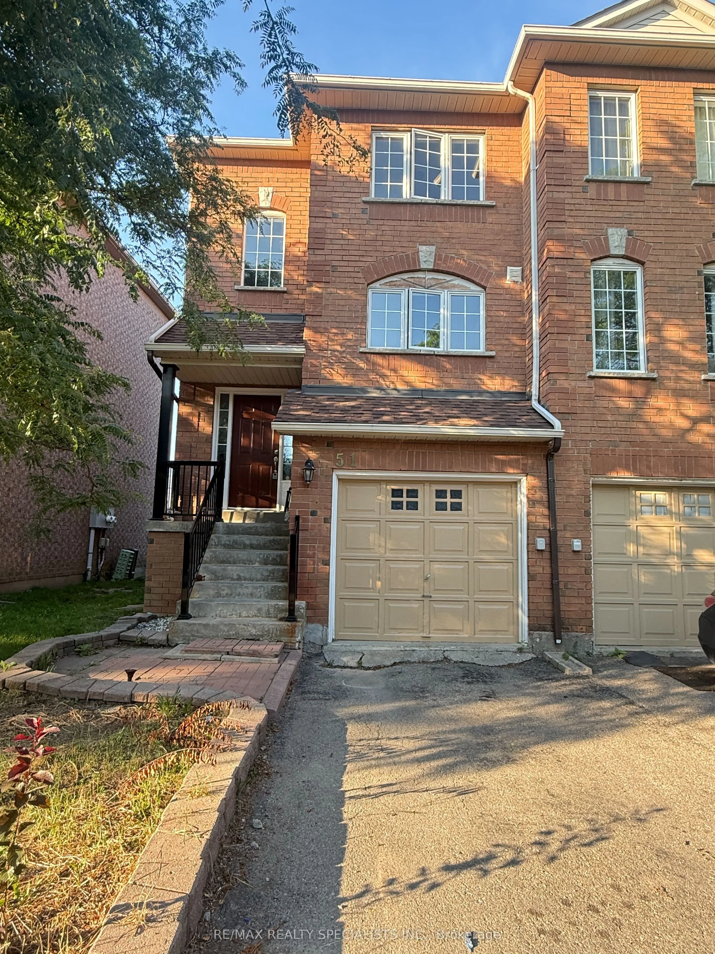 Property For Lease | W13552978