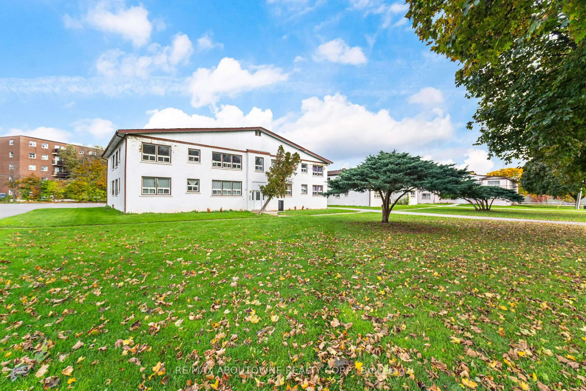 Link Property For Lease | W13553006