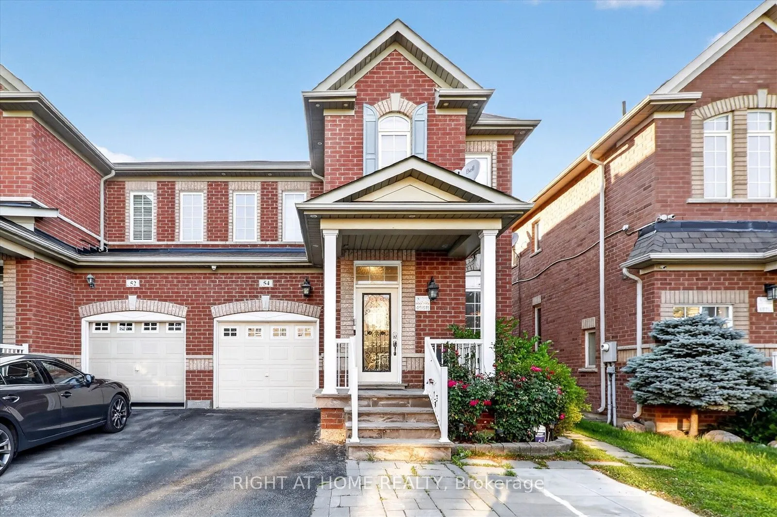 Semi-Detached Home For Lease | W13553014