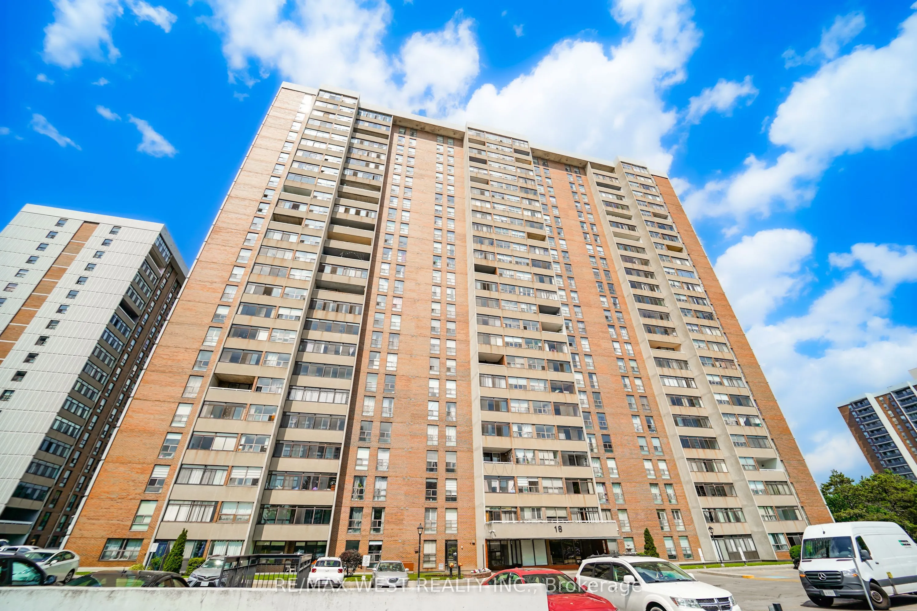 Property For Sale | W13553276