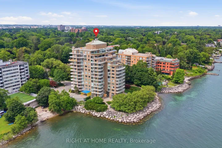 Welcome to 2190 Lakeshore Road.