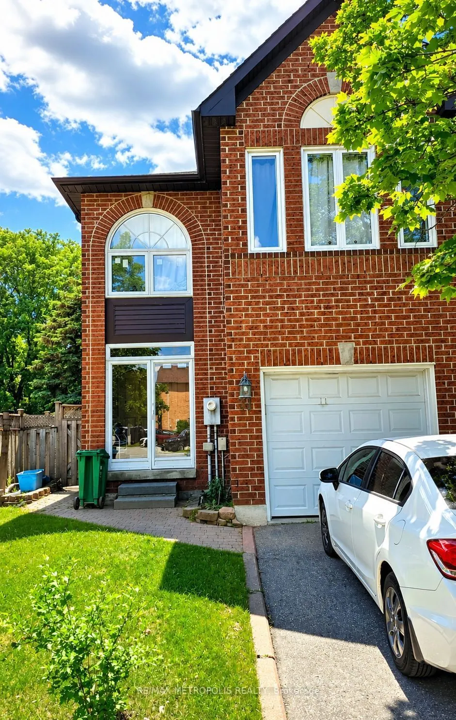 Property For Lease | W13553532