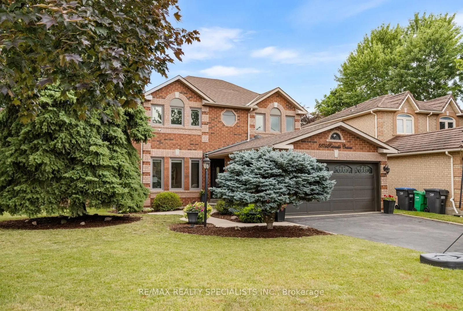Detached Home For Sale | W13553778