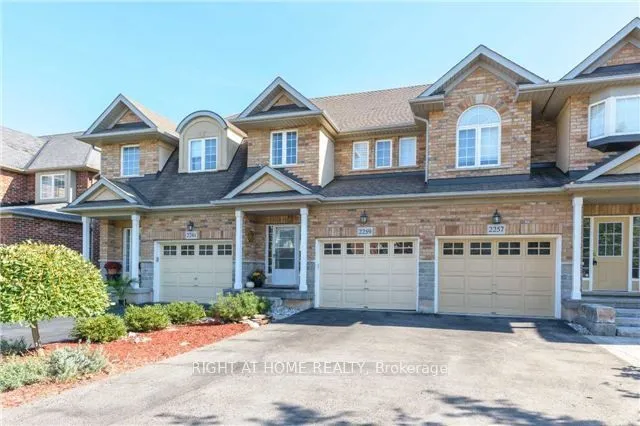 Property For Lease | W13553856