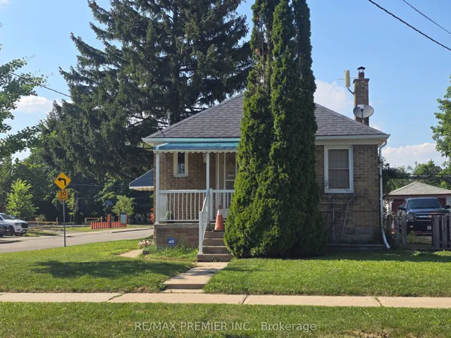 468 Glen Park Avenue, Toronto W04, ON M6B 2E7